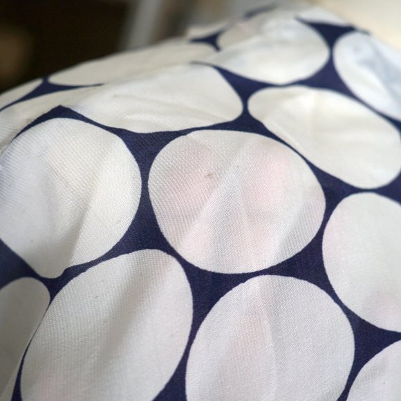 40s / 1940s Navy White Dot Sheer Blouse by Robert using Bemberg Rayon - Picture 6 of 10